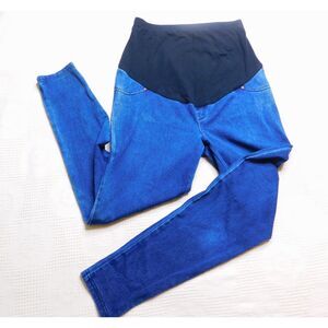 Maternity Skinny Jeans Sz. 4-6 Time and Tru Med. Wash Blue Soft Touch